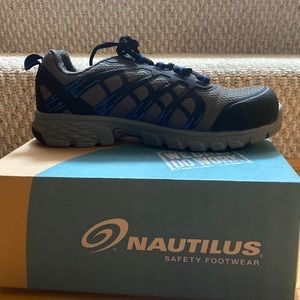 Work sneaker metal toe